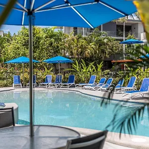 Beachfront Terraces With Onsite Reception & Check In Aparthotel Port Douglas