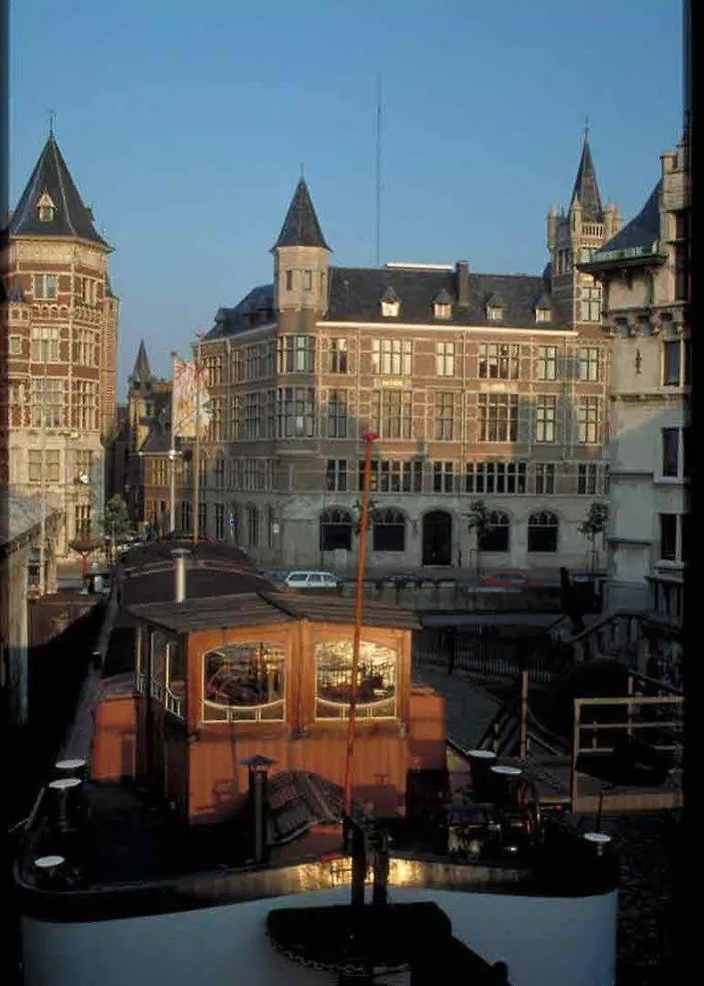 Ibis Antwerpen Centrum 3*,  Bélgica