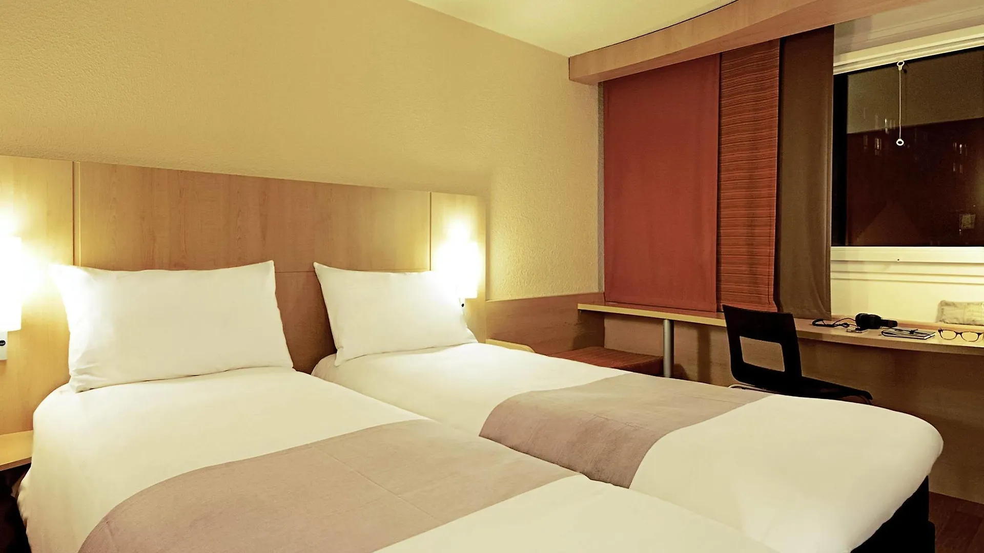 Ibis Antwerpen Centrum Hotel 3*, Antwerp Belgium